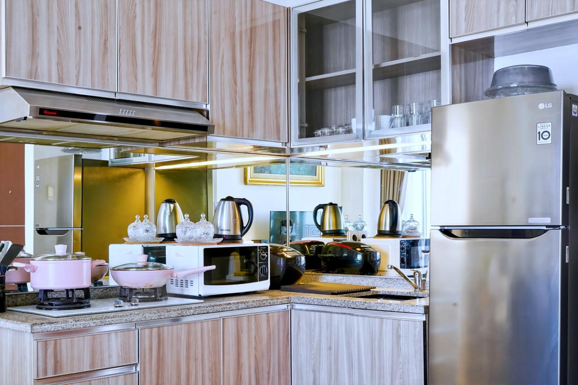 2br Lucky Tower Old Town Floor Gasthuis Jakarta