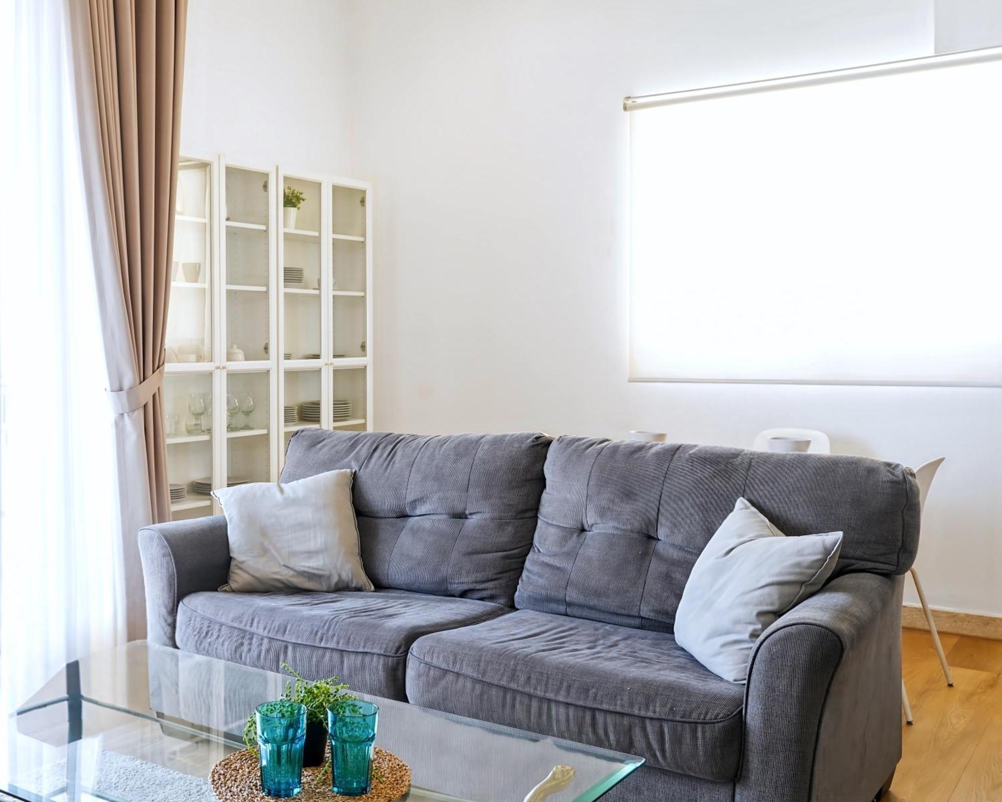 2br Lucky Tower Old Town Floor