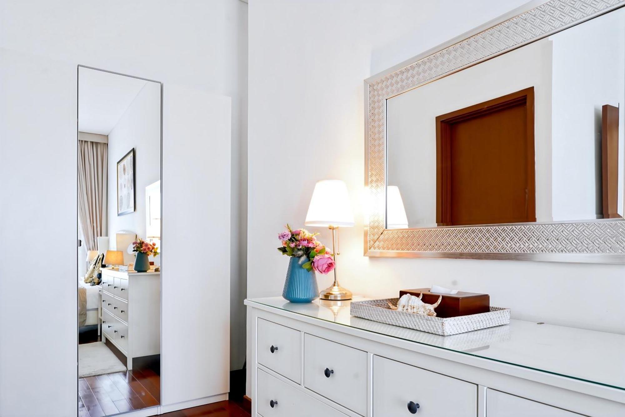 Guest house 2br Lucky Tower Old Town Floor *