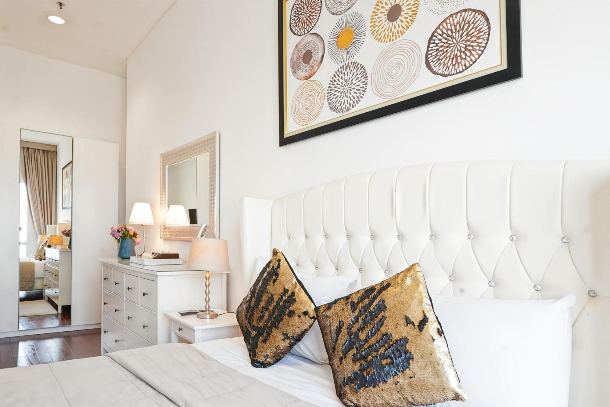 2br Lucky Tower Old Town Floor Jakarta